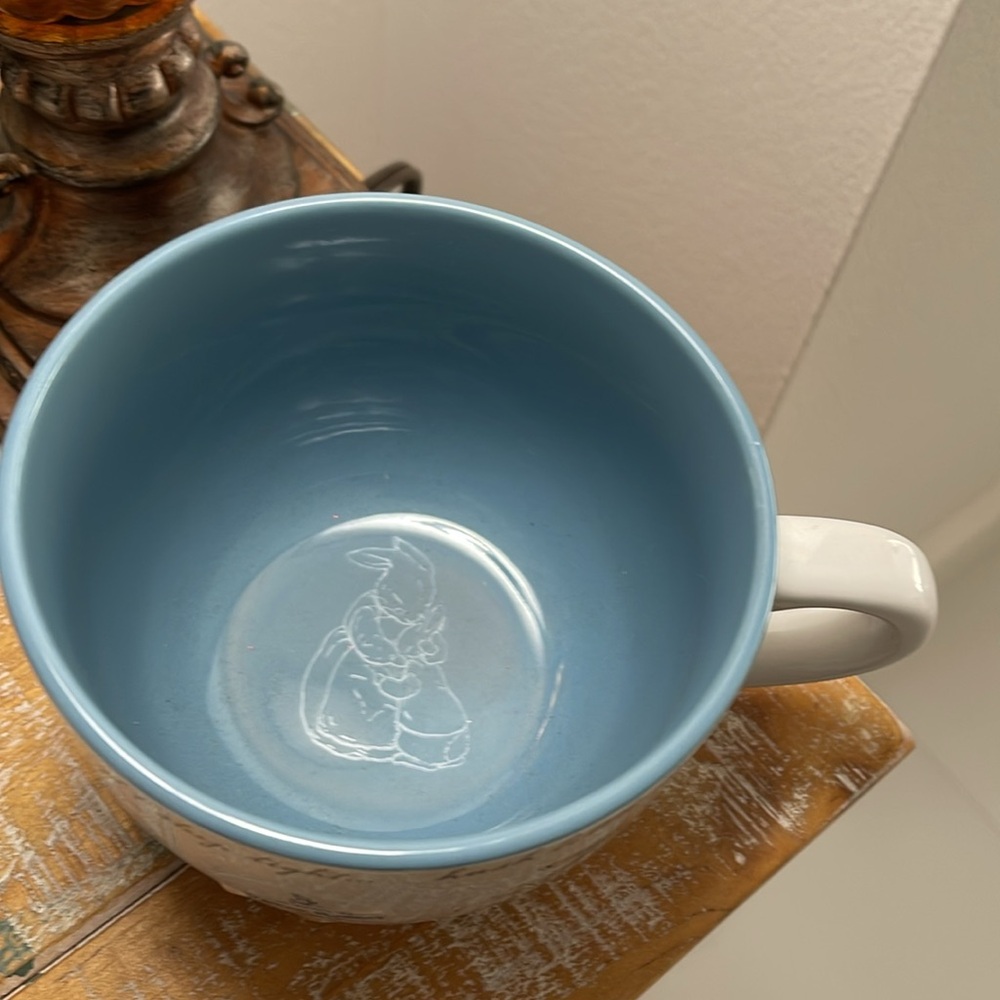 Beatrix Potter "Peter Rabbit" Blue/White/Cream Large MUG - Picture 2 of 5